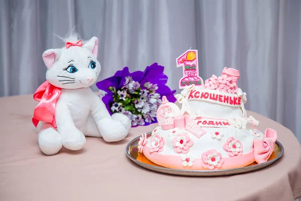 Pastel Cumpleaños Para Niño Año Decoraciones Plata Bolas Azules Masilla — Foto de Stock