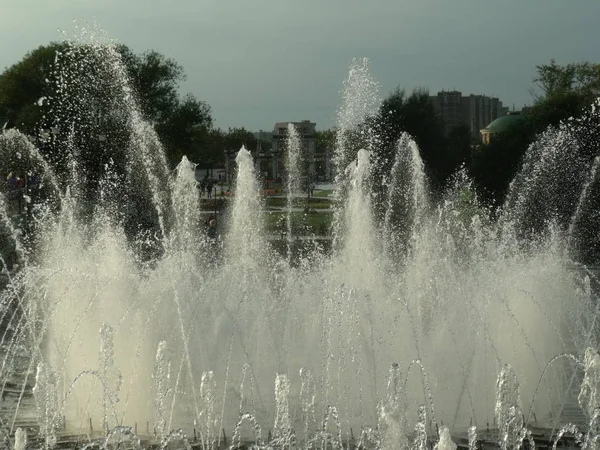 Fountains Water Flowing — Stock Photo, Image