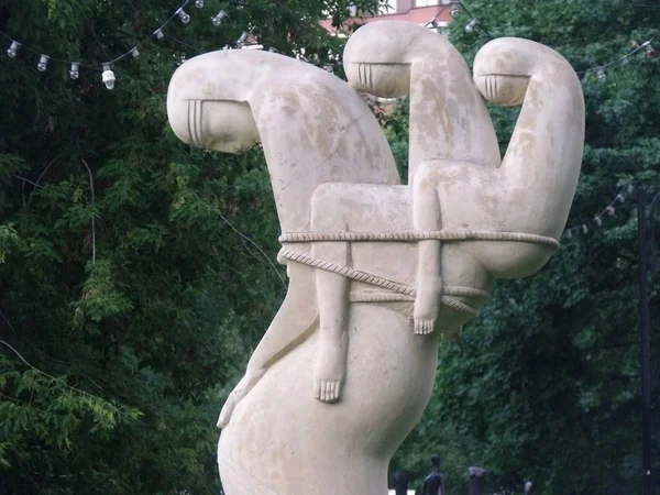 Estatuas Pie Ciudad — Foto de Stock