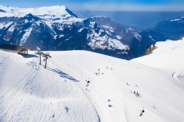 İsviçre Alpleri havadan görünümü