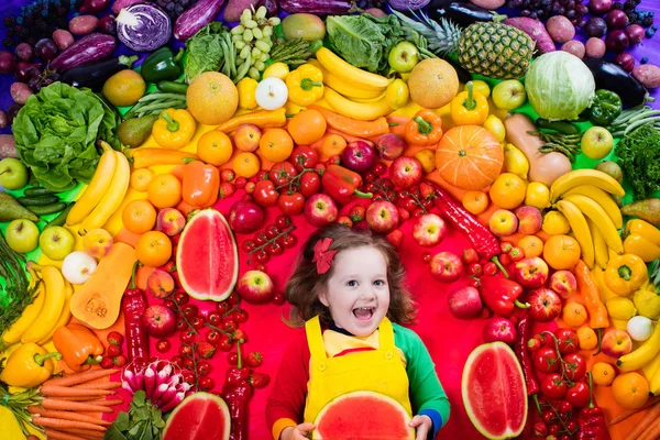 Gezond fruit en plantaardige voeding voor kids — Stockfoto