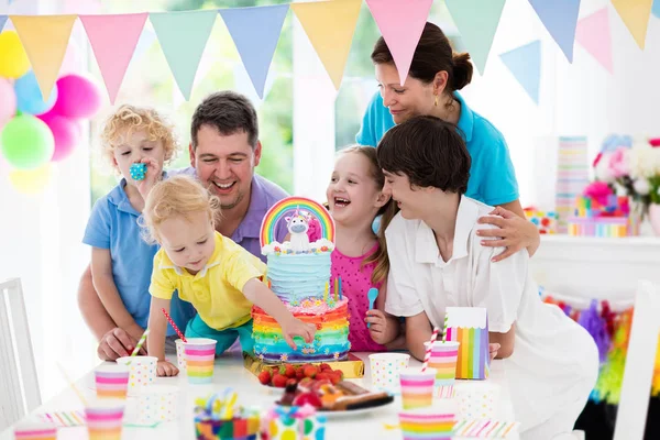 Kids birthday party. Family celebration with cake. — Stock Photo, Image