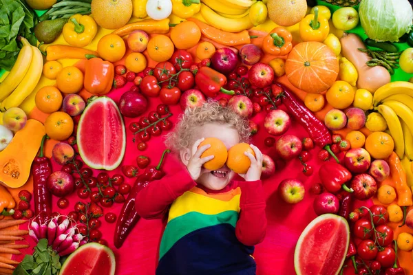 Gezond fruit en plantaardige voeding voor kids — Stockfoto