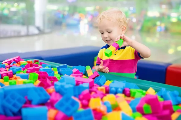 Kids play. Construction toy blocks. Child toys — Stock Photo, Image