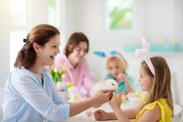 Mother Kids Pet Rabbit Color Easter Eggs Mom Little Girl — Stock Photo, Image