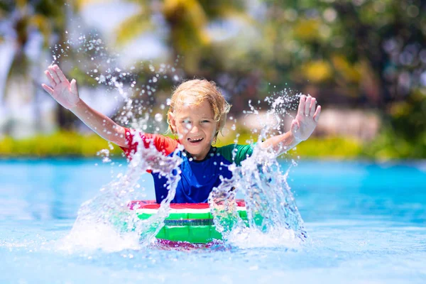 Child Swimming Pool Floating Toy Ring Kids Swim Colorful Rainbow — Stock Photo, Image