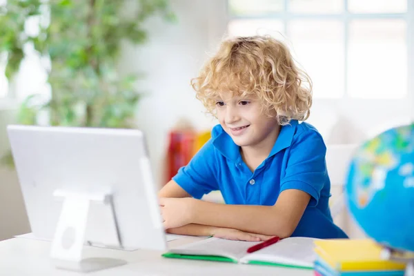 Online Leren Afstand Schoolkinderen Met Een Computer Die Videoconferentie Chat — Stockfoto