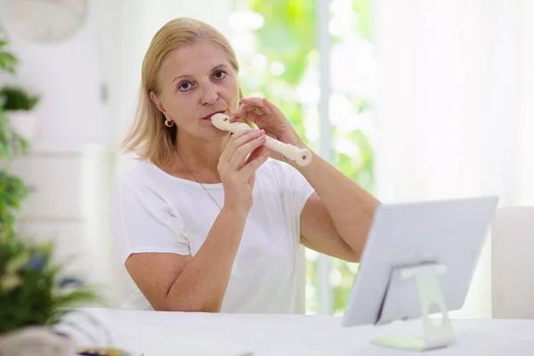 Teacher Playing Flute Front Computer Online Music Tuition Remote Learning — Stock Photo, Image