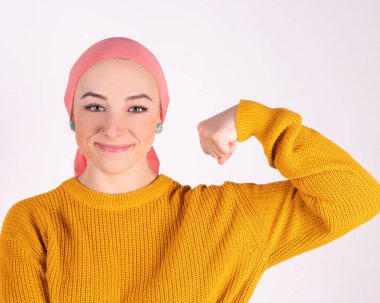 Kanserle savaşan güçlü kadın.