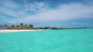 Küba. Karayip Denizi. Cayo Largo. Beach.
