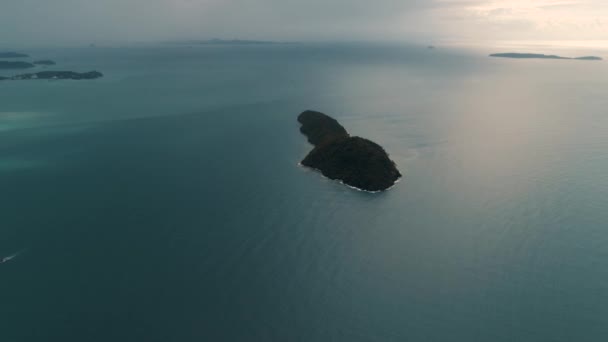 タイ コーラル島ドローン ショット — ストック動画