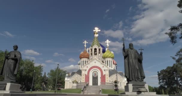 Храм князя Игоря Черниговского в Переделькино — стоковое видео