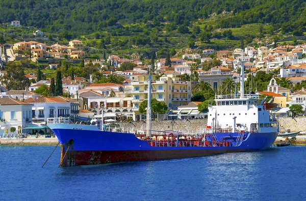 Statek na wyspie Spetses, Grecja — Zdjęcie stockowe