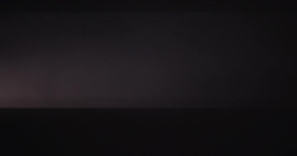 Вид Молний Ночное Темное Небо Летом Грозовое Небо Вспышками Молнии — стоковое видео