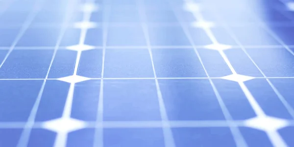 太陽エネルギーパネル 青い太陽光パネルの閉鎖 — ストック写真