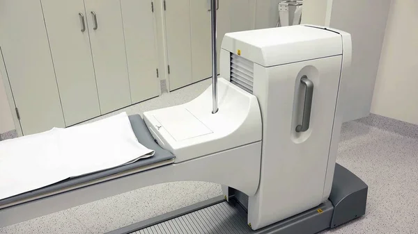 Mesa Paciente Máquina Moderna Del Escáner Resonancia Magnética Equipo Médico — Foto de Stock