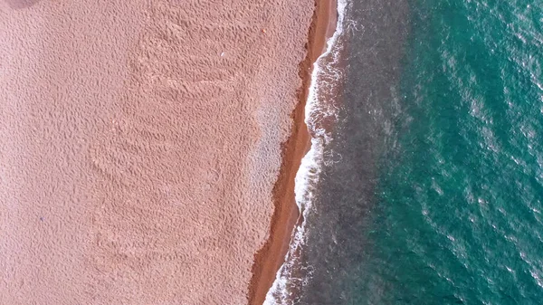 Top Aerial View Beautiful Sandy Beach Transparent Turquoise Sea — Stock Photo, Image