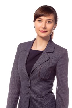 İzole gülümseyen genç güzel iş kadını