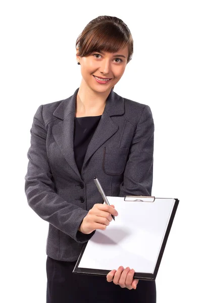 Mujer sonriente con portapapeles oferta para firmar contrato —  Fotos de Stock