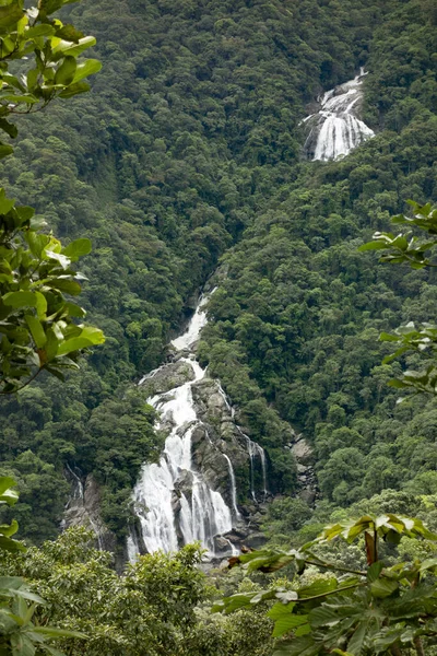 Brasilianischer Tropischer Wasserfall Bueno Brando Reisekonzept — Stockfoto