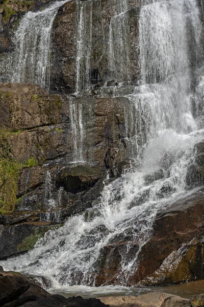 Brasilianischer Tropischer Wasserfall Bueno Brando Reisekonzept — Stockfoto