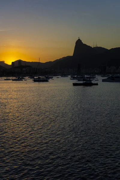 Bella vista sul paesaggio del tramonto di Rio de Janeiro da Urca — Foto Stock