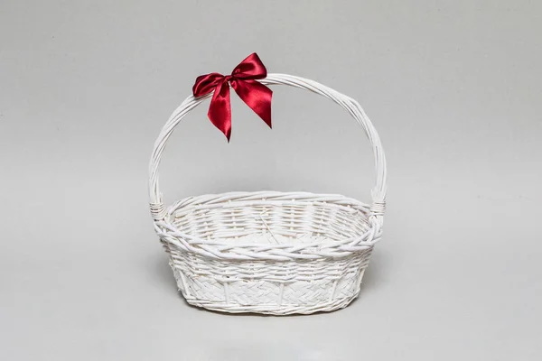 White Empty Wicker Basket Isolated Gray Background High Resolution Photo — Stock Photo, Image