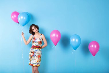 kadın balonları.