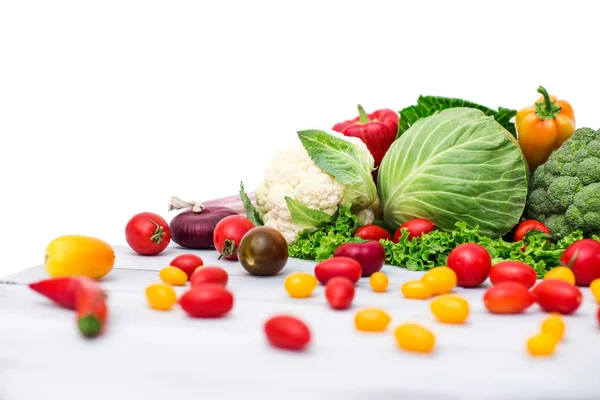 Différents légumes biologiques . — Photo