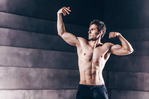Muscular Man Shirtless Handsome Man Perfect Body Training Dark Studio — Stock Photo, Image
