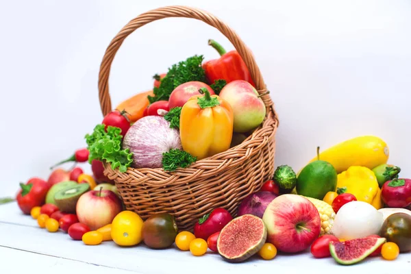 Fresh Vegetables Fruit Basket Isolated White — Stock Photo, Image