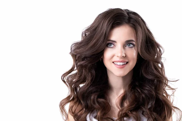 Retrato Close Uma Bela Jovem Com Cabelo Encaracolado Sorriso Saudável — Fotografia de Stock