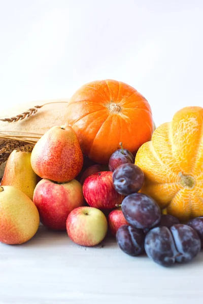 Fresh Fruit Wheat Farm Products — Stock Photo, Image