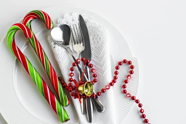 Planta Navidad Tradicional Con Ropa Cama Tela Elegante Cadena Roja — Foto de Stock