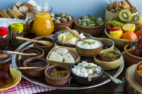 Nærbilde Deilige Ramadan Festbord Med Forskjellige Retter – stockfoto