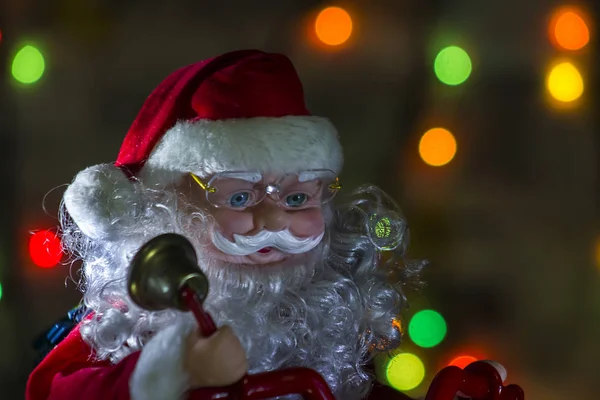 Santa Claus Juguete Noche Delante Luces Colores Feliz Navidad Feliz — Foto de Stock