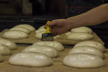 Türk Pide Ekmeğine Hazırlık Sürecinin Yakın Çekimi