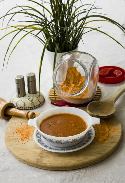 집에서 전통적 수프를 그릇에 — 스톡 사진