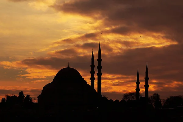 Suleymaniye Moskee Silhouet Bij Zonsondergang Het Istanbul Van Turkije Ramadan — Stockfoto