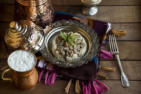 Cibo Tradizionale Turco Sacrificale Riso Brasato Carne Manzo Rame Vintage — Foto Stock