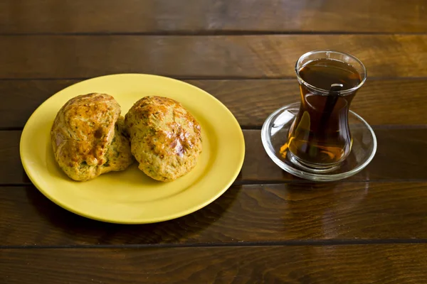 Turks Ontbijt Met Traditioneel Gebak Thee Houten Tafel — Stockfoto