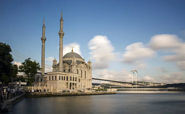 Den Store Keiserlige Moskeen Istanbul Tatt Med Lang Eksponeringstid Teknik – stockfoto