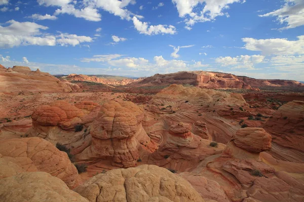 Rock formations in the North Coyote Buttes, part of the Vermilio Cliffs National Monument — Stock fotografie