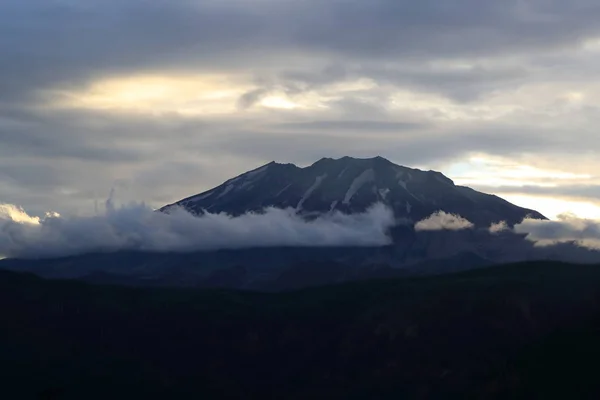 A beautiful View of Mount Saint Helens Area,USA — ストック写真