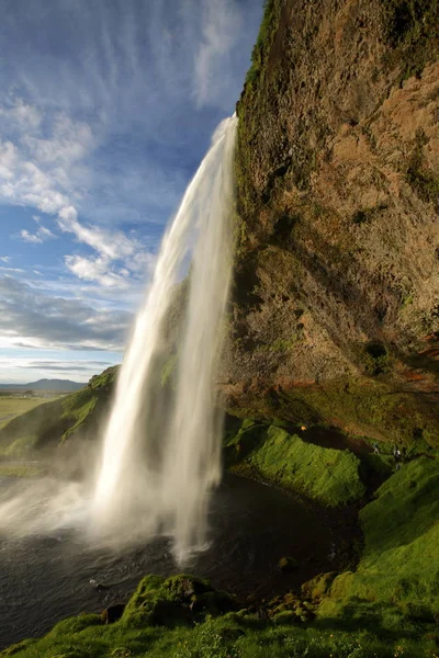 Seljalandsfoss καταρράκτης, Sudhurland, Ισλανδία — Φωτογραφία Αρχείου