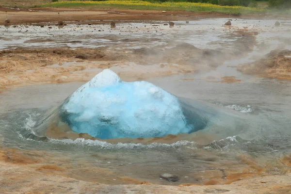 Islandzki Wielki Geysir Strokkur Hot Springs — Zdjęcie stockowe