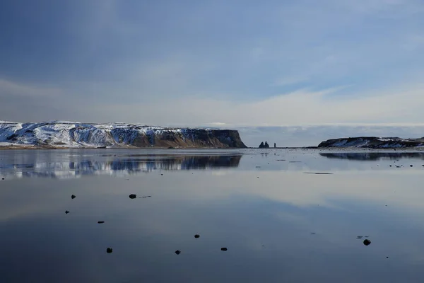 冰岛地区里尼什法哈拉海滩 — 图库照片