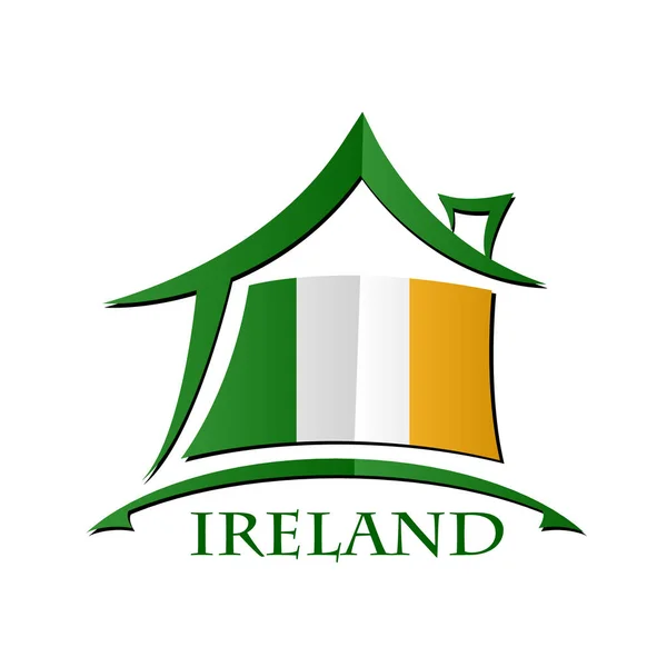 Ícone da casa feita a partir da bandeira da Irlanda — Vetor de Stock