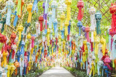 renkli kağıt, Tekstil ve bambu lamba aydınlatma ve dekorasyon