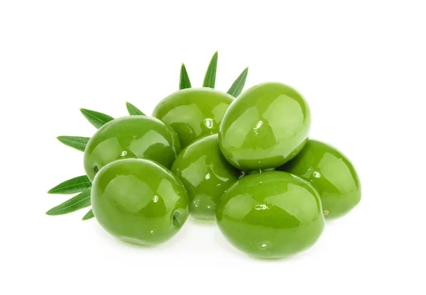 Olive verdi isolate su bianco — Foto Stock